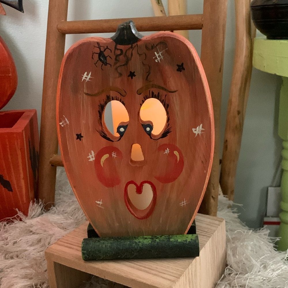 Wooden Handmade Halloween Wooden Jack-O-Lantern Pumpkin Hand Painted Decor Vtg